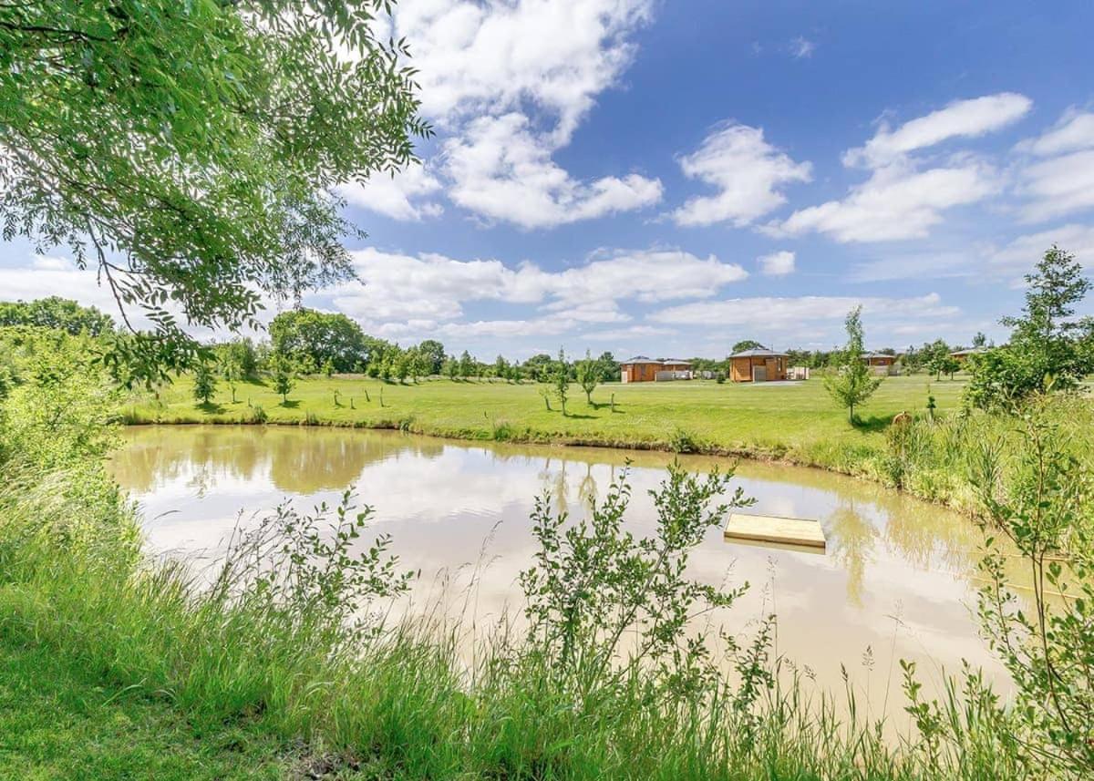 Green Meadows Park Garton Zewnętrze zdjęcie